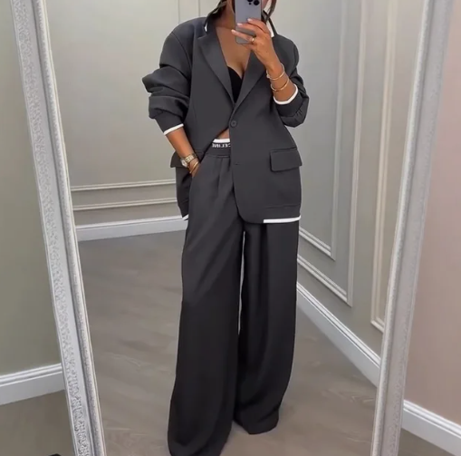 Ariane | Le tailleur féminin moderne