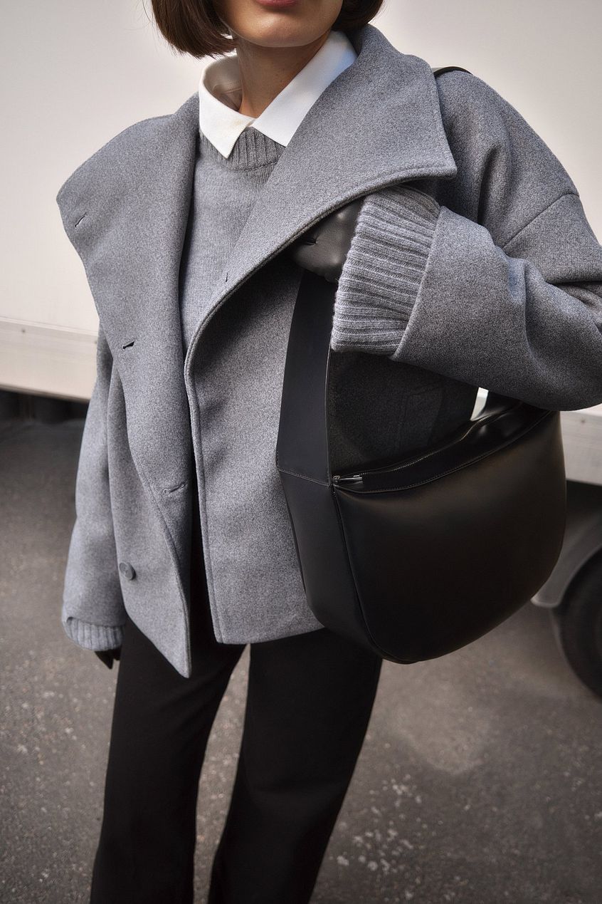 Women's Short Wool Jacket with Double Snap Closure 3